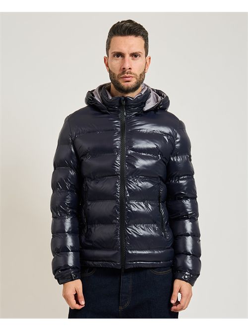  YES ZEE | J823-B4000710